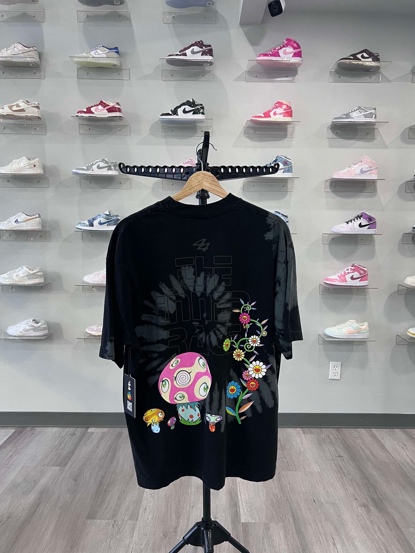 44xTakashiMurakamiWorldTourIcySocietySLC