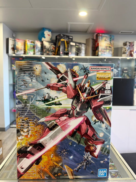 MG 1/100- Infinite Justice Gundam