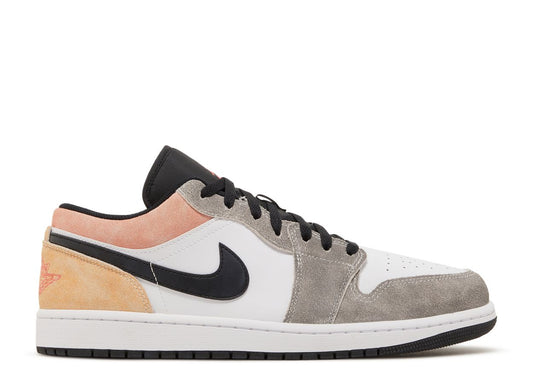 Jordan 1 Low SE Flight Club